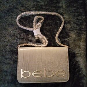 Bebe Fabiola Stamped Creme Crocodile Crossbody Bag. Brand New!!!!